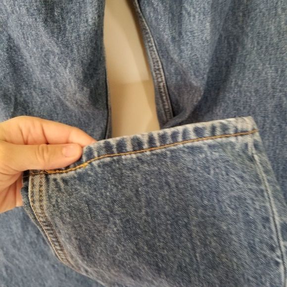 Levi's 505 Men's Medium Wash Mid-Rise 36 × 32 In great condition - Picture 8 of 13